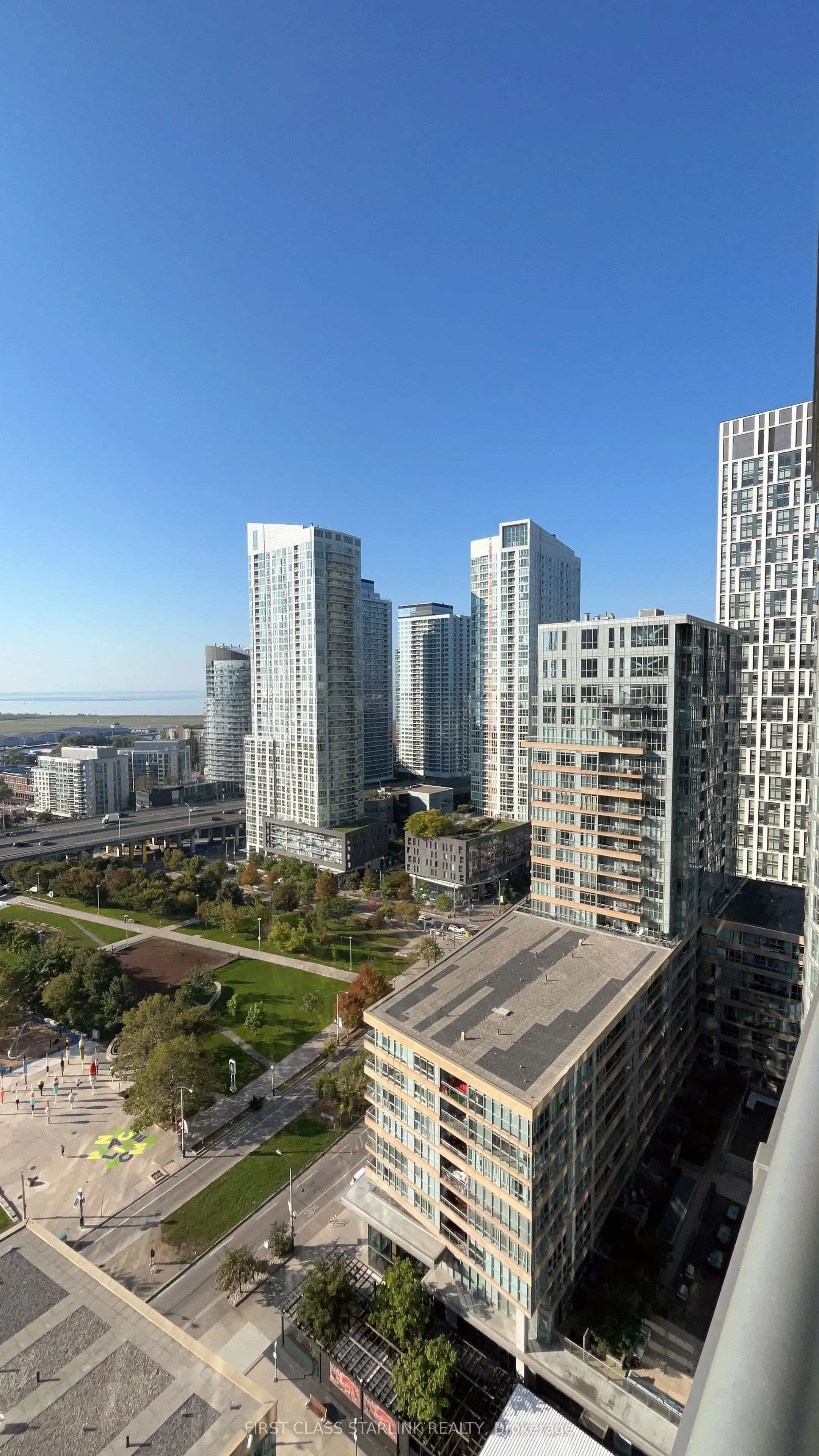 15 Iceboat Terrace, #2607