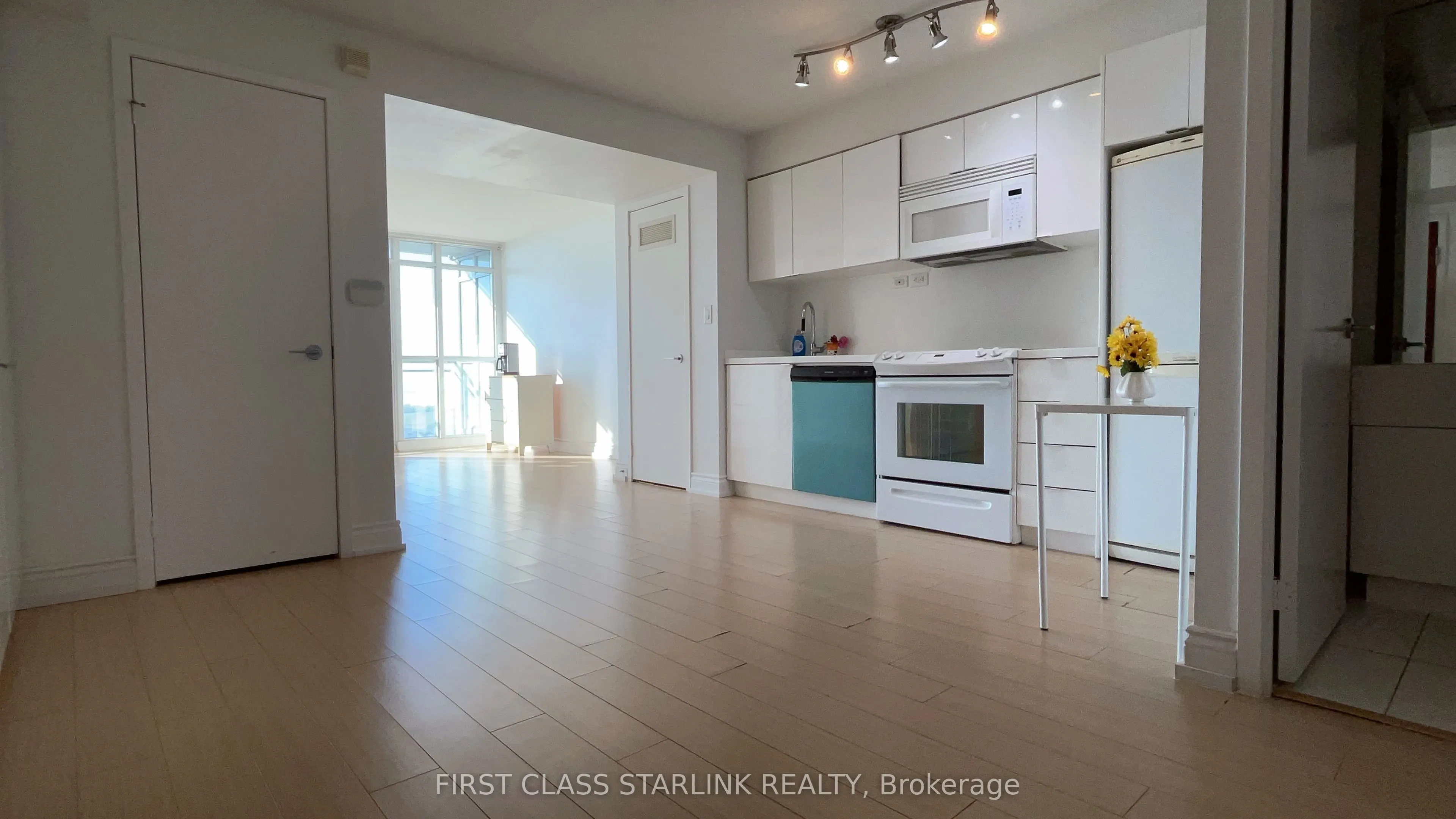 15 Iceboat Terrace, #2607