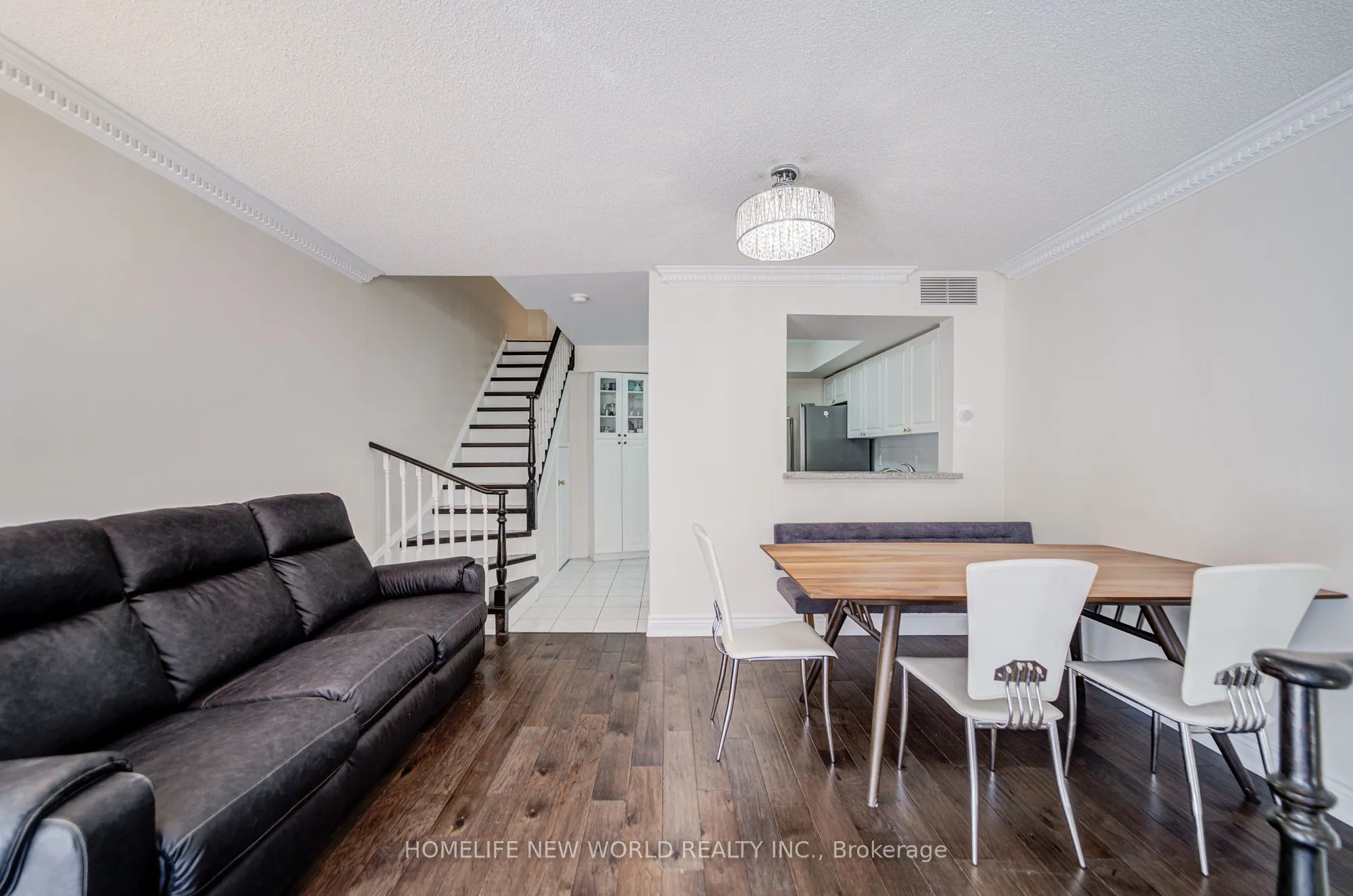 28 Sommerset Way, #1313