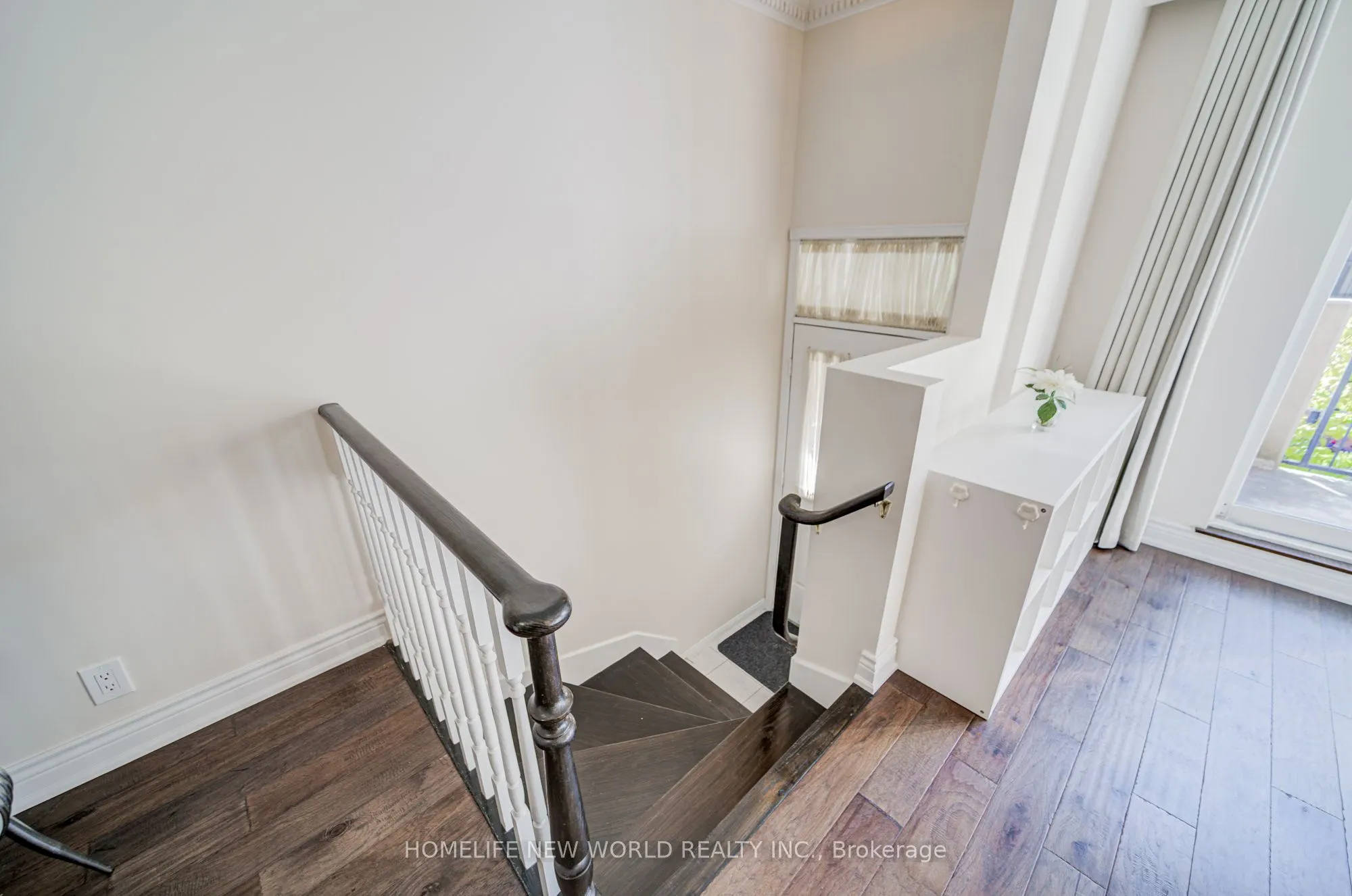 28 Sommerset Way, #1313
