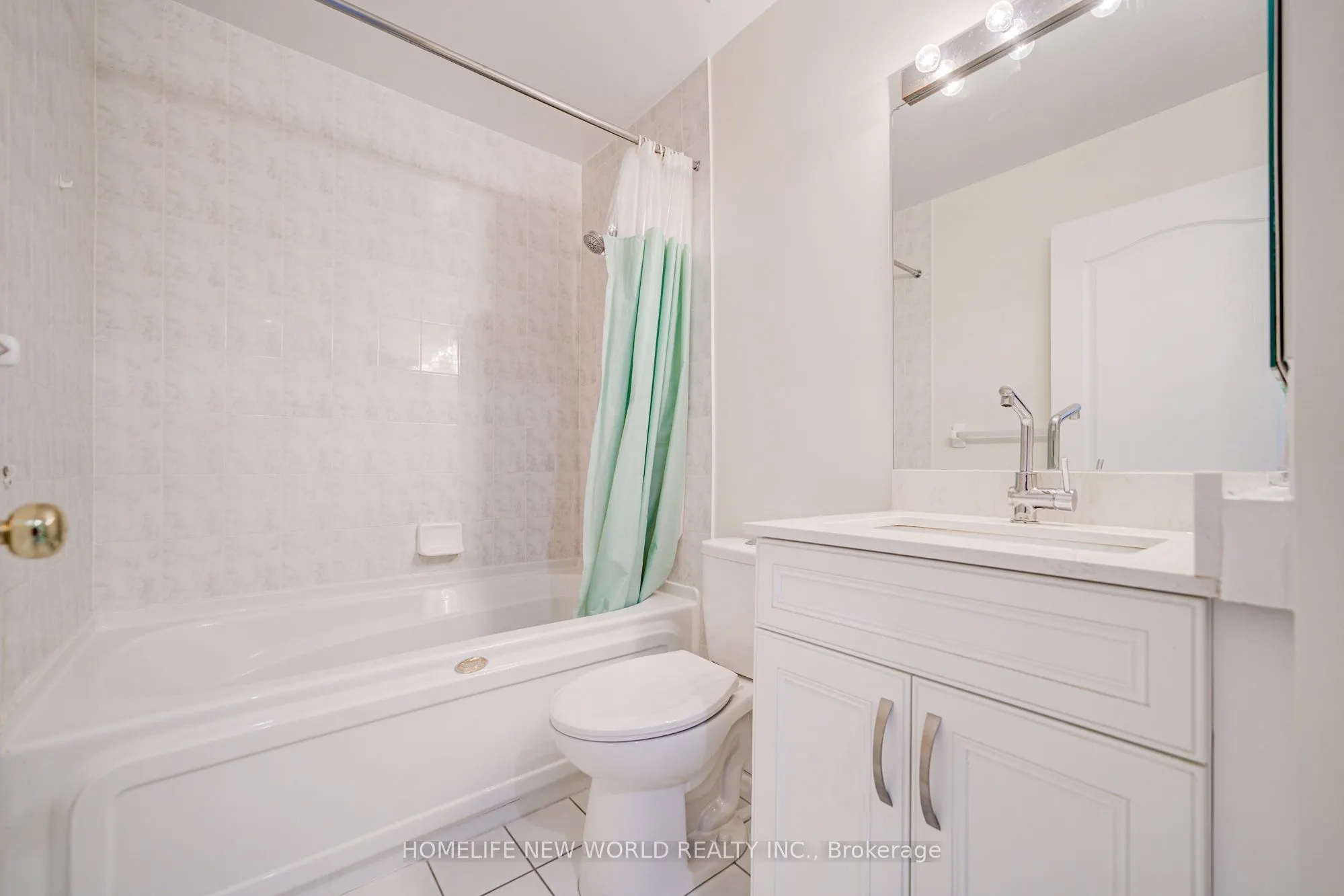 28 Sommerset Way, #1313