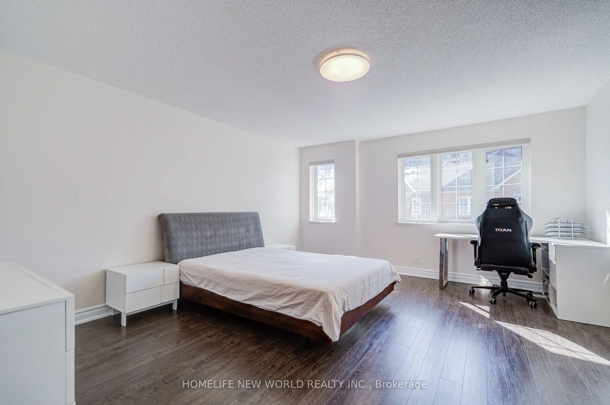 28 Sommerset Way, #1313