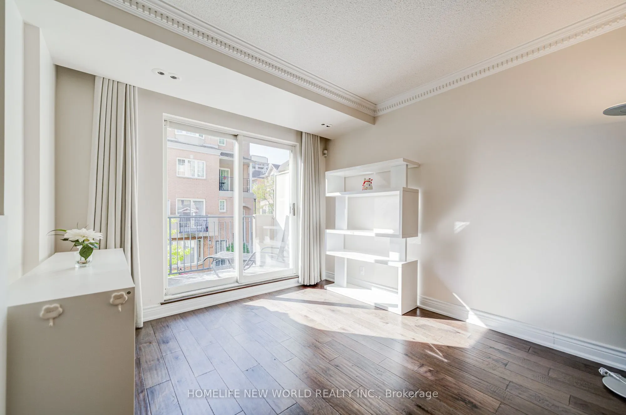28 Sommerset Way, #1313