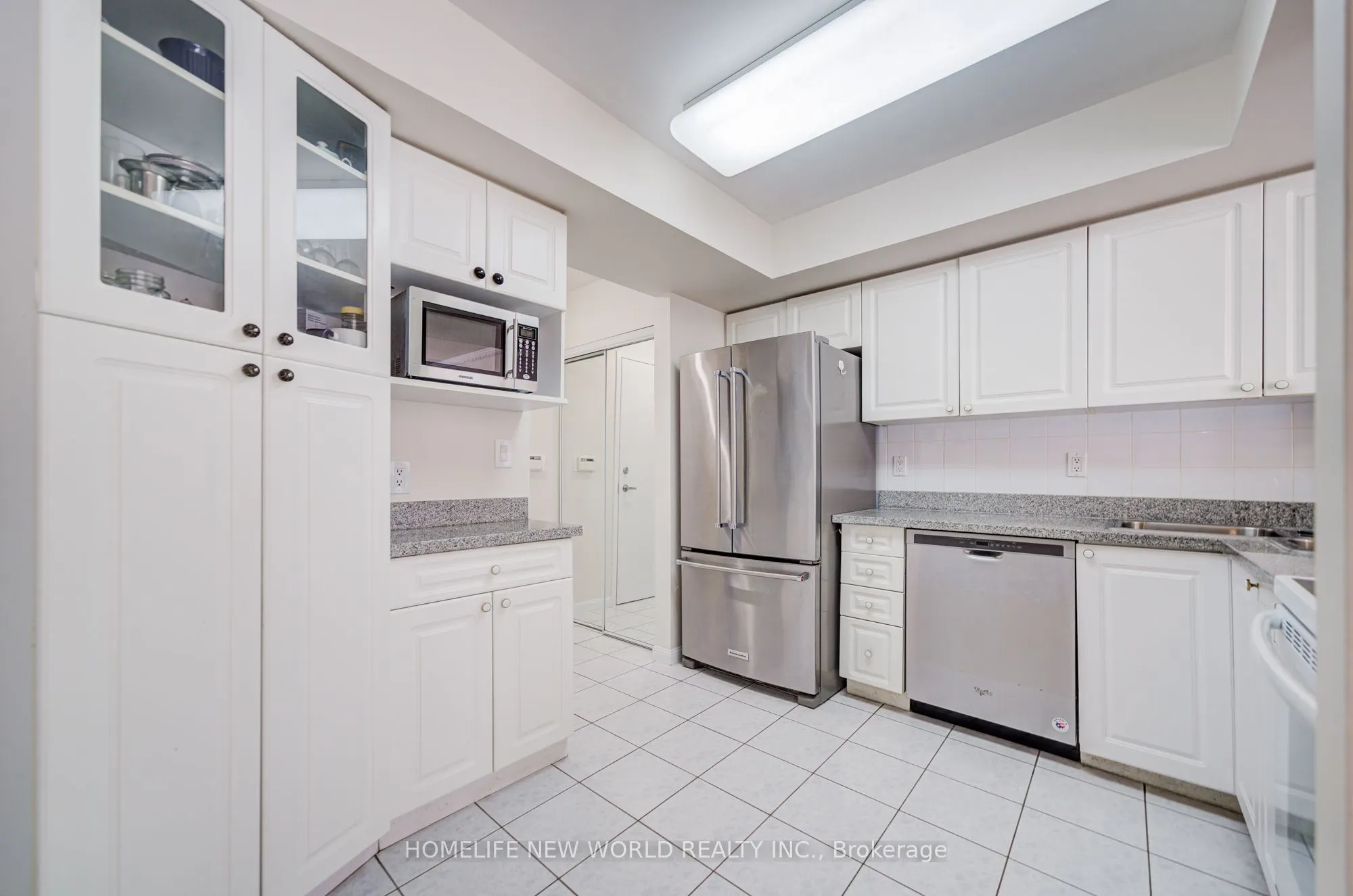 28 Sommerset Way, #1313