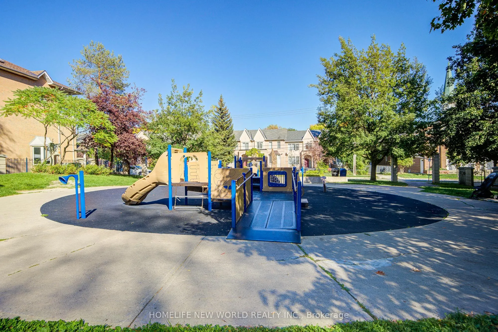 28 Sommerset Way, #1313