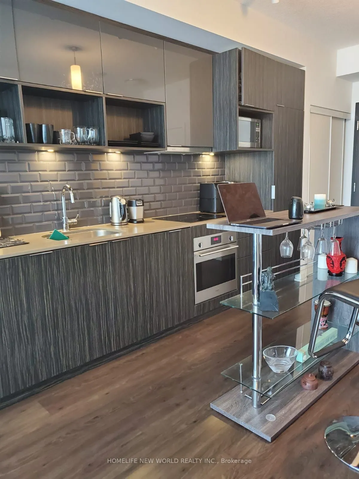 52 Forest Manor Drive, #1206