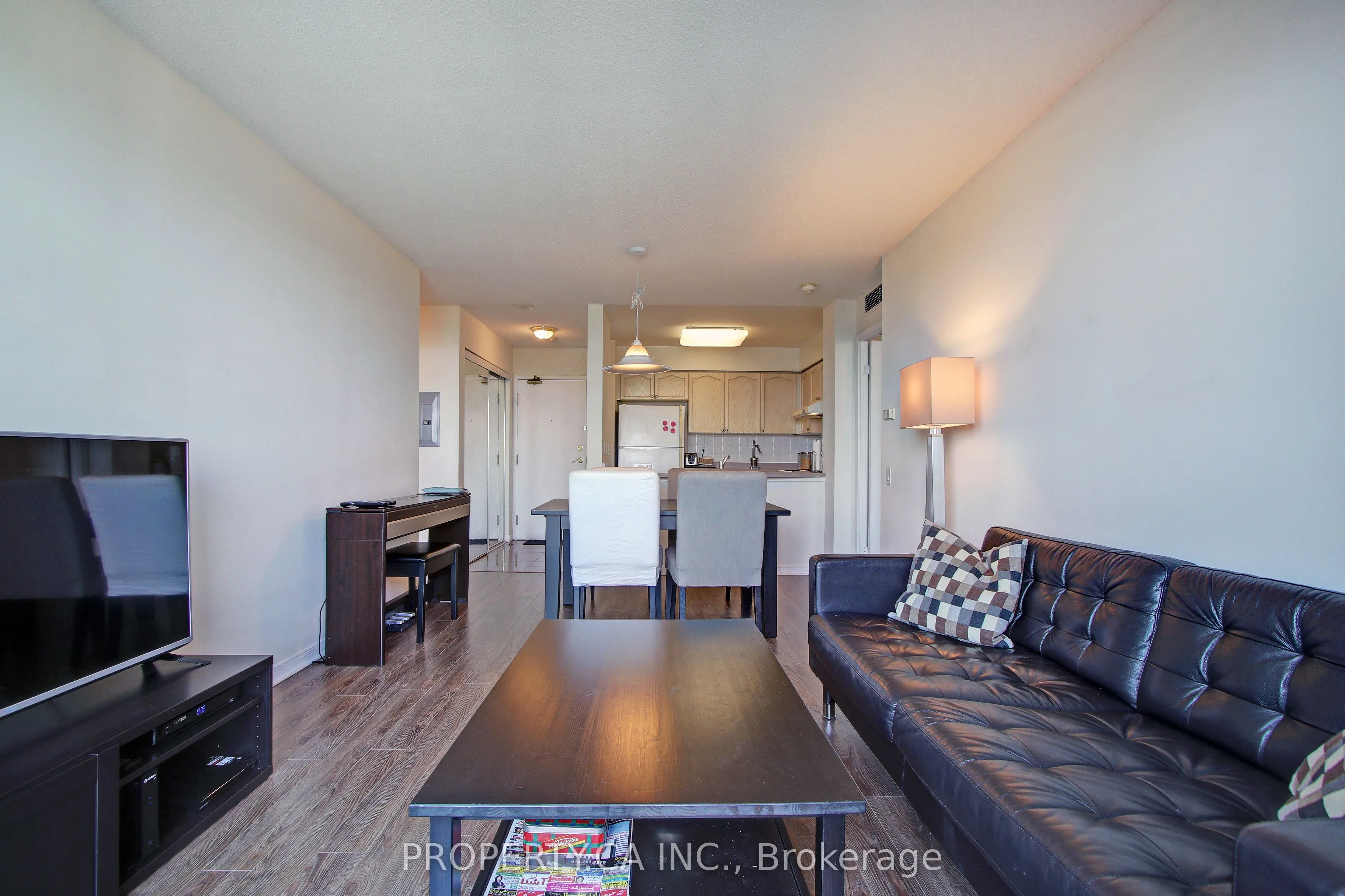 8 Hillcrest Avenue, #2309
