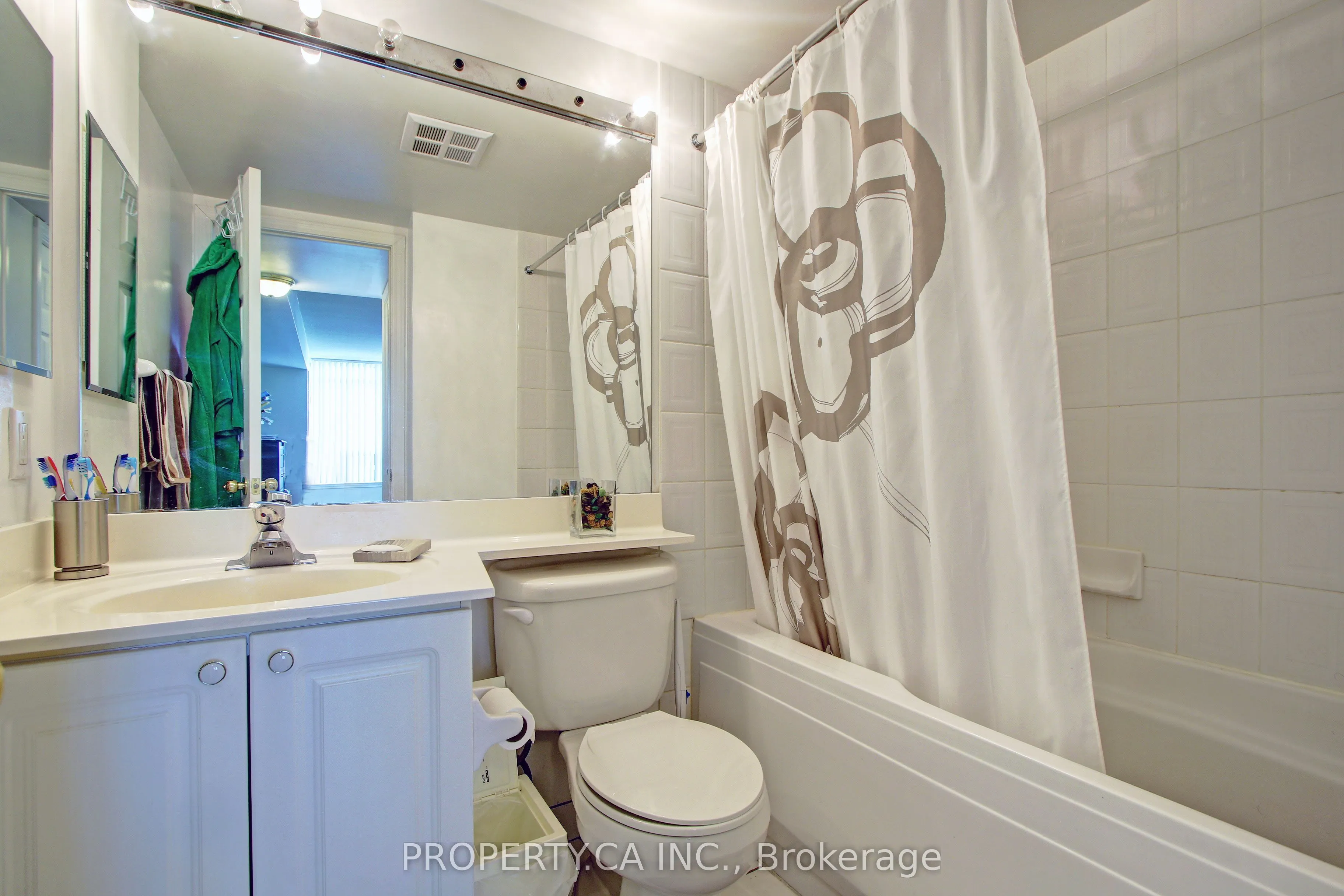 8 Hillcrest Avenue, #2309