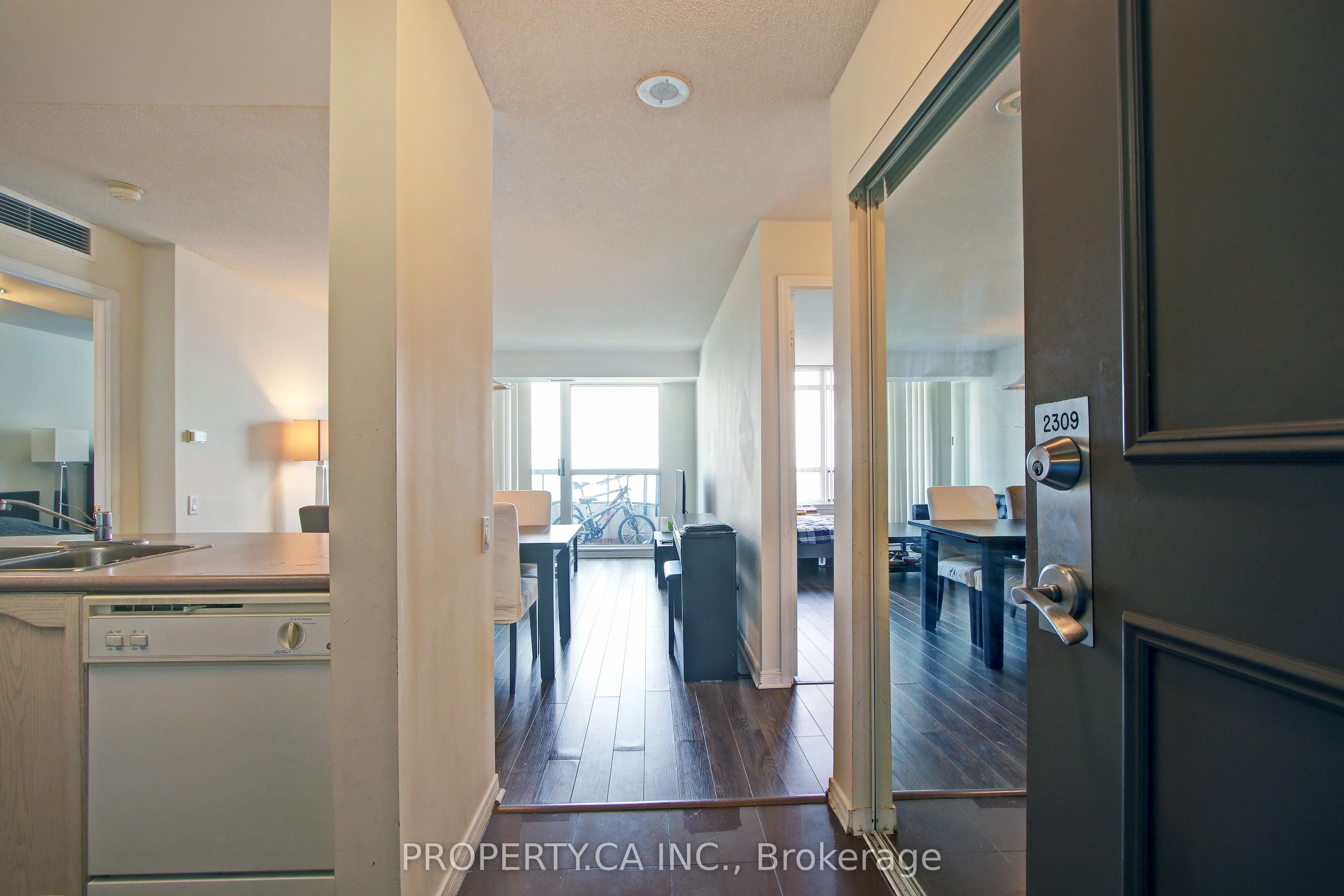 8 Hillcrest Avenue, #2309