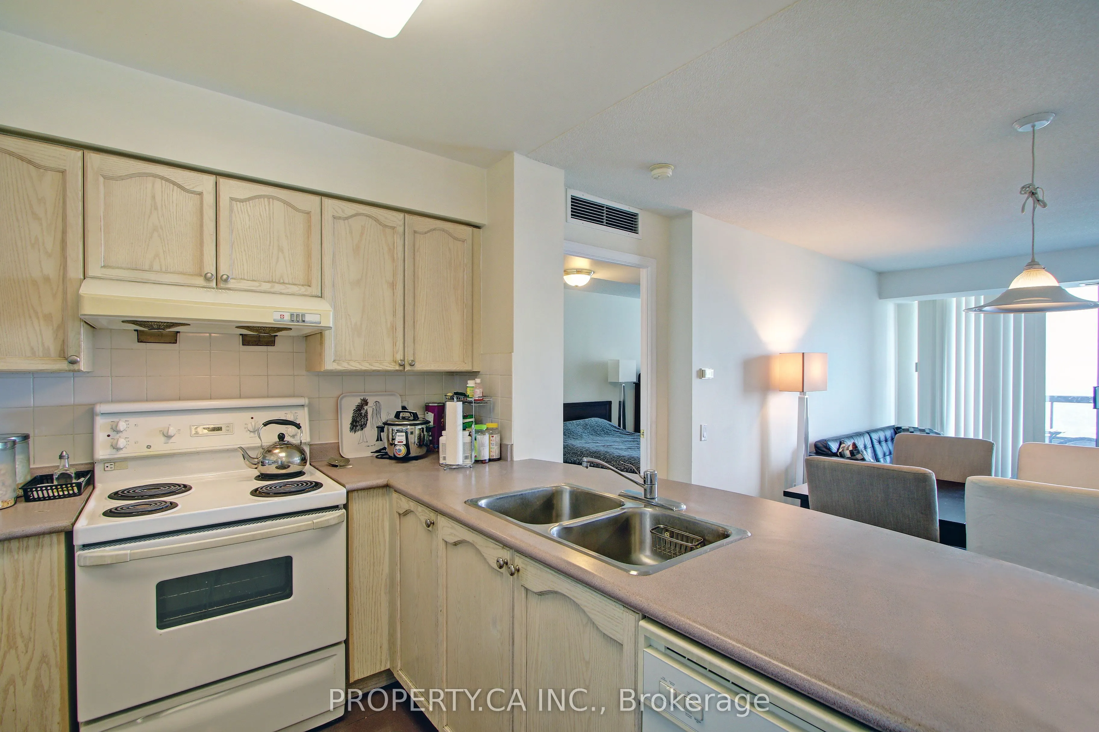 8 Hillcrest Avenue, #2309