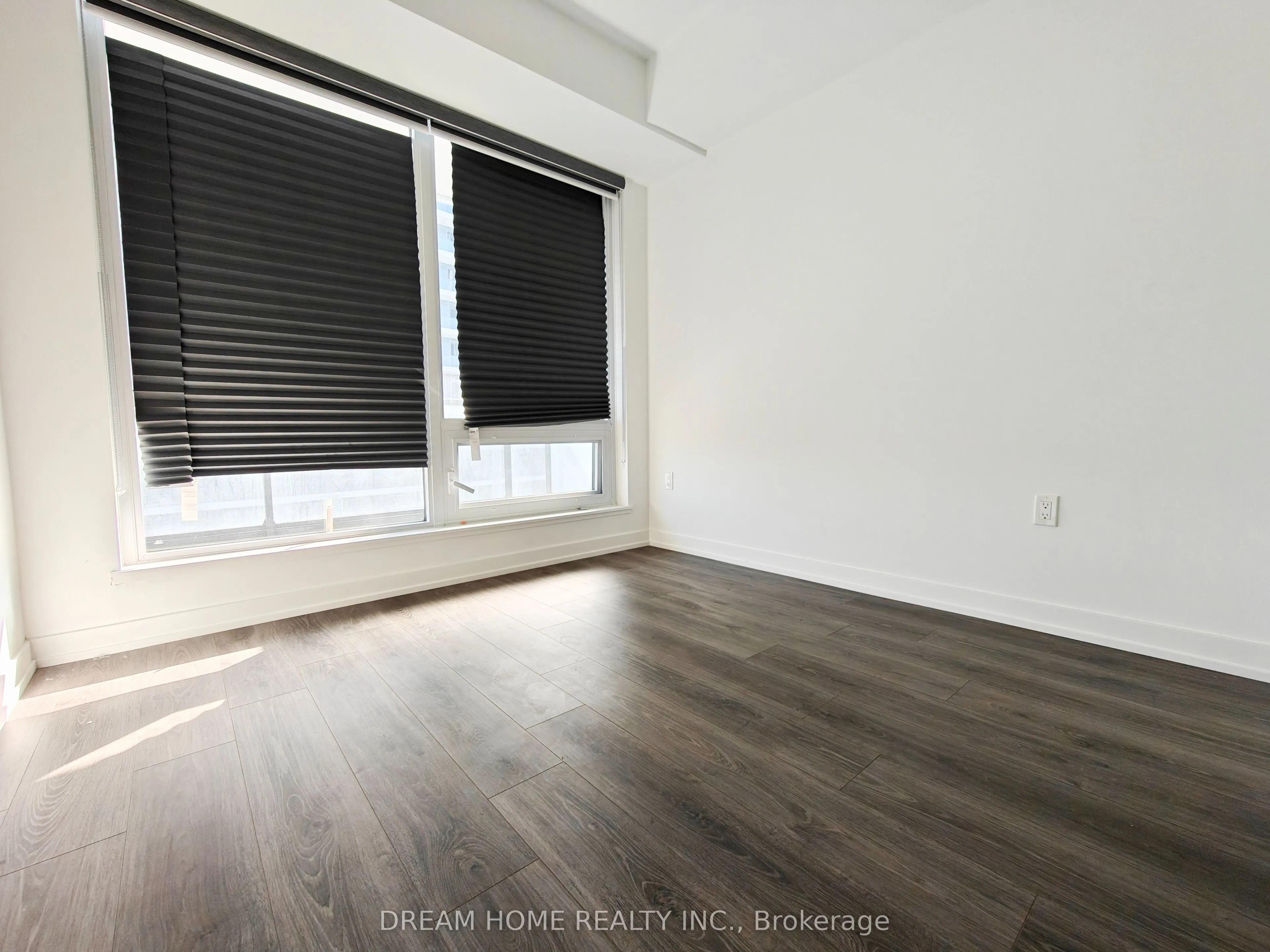 7 Golden Lion Heights, #1806