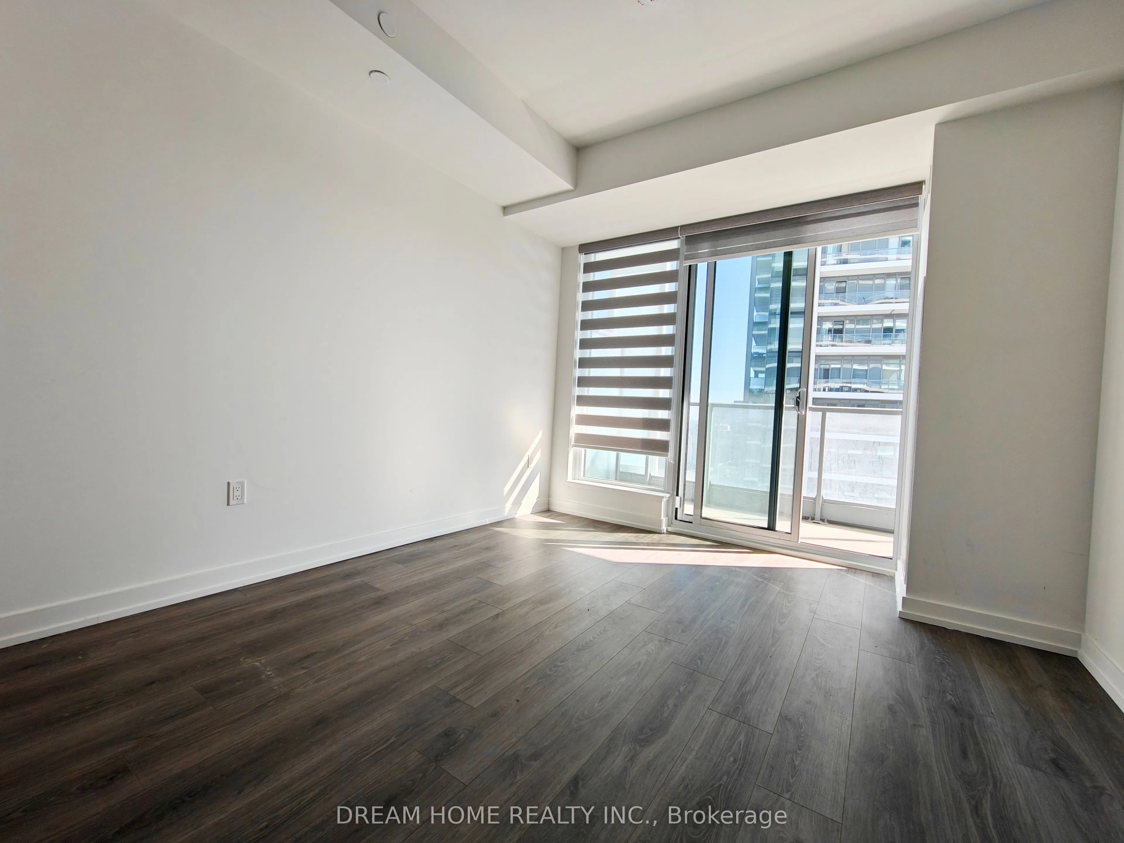 7 Golden Lion Heights, #1806