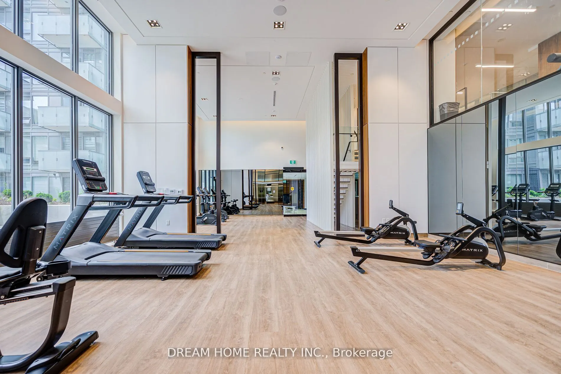 7 Golden Lion Heights, #1806