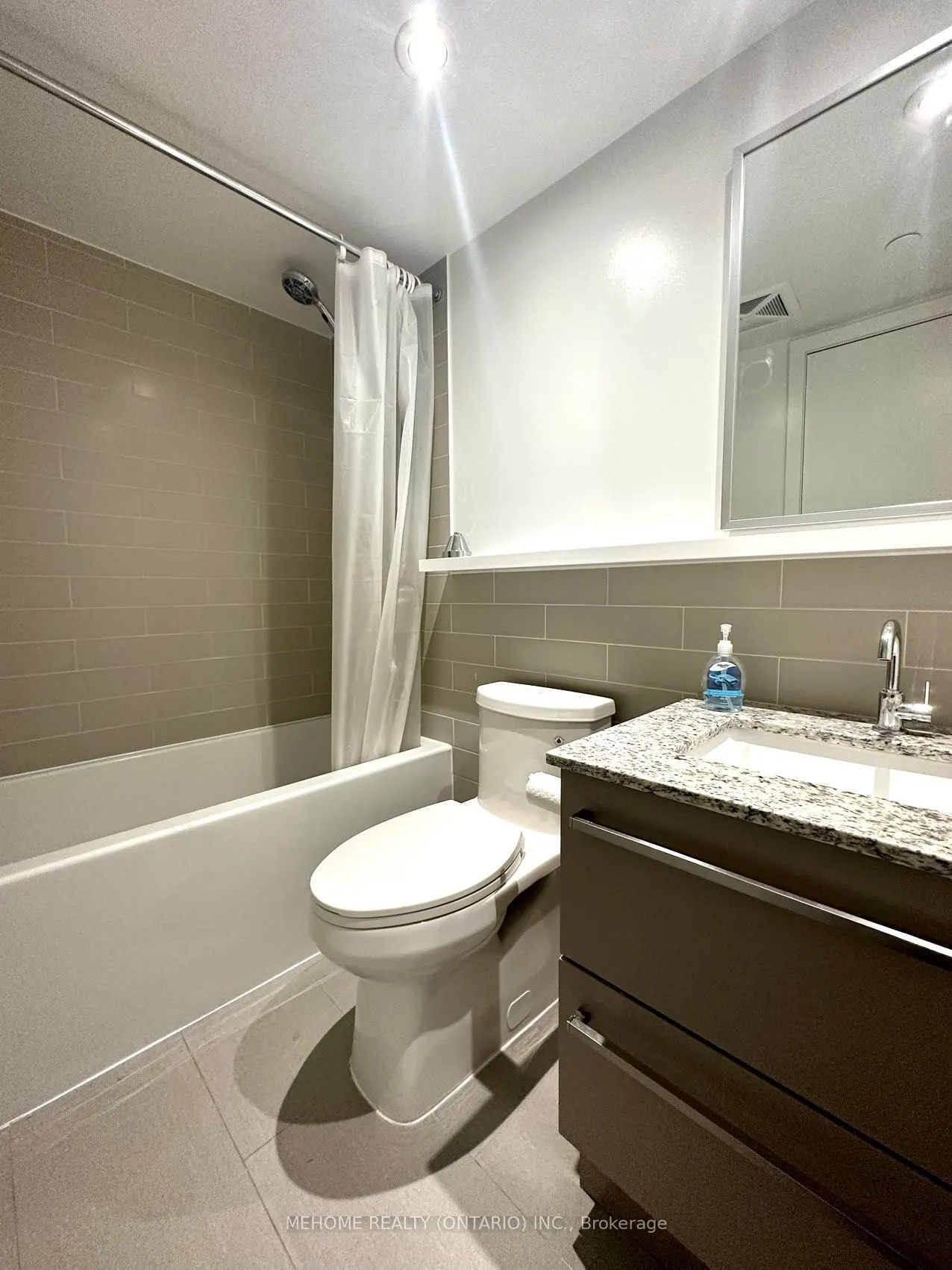 120 Varna Drive, #626