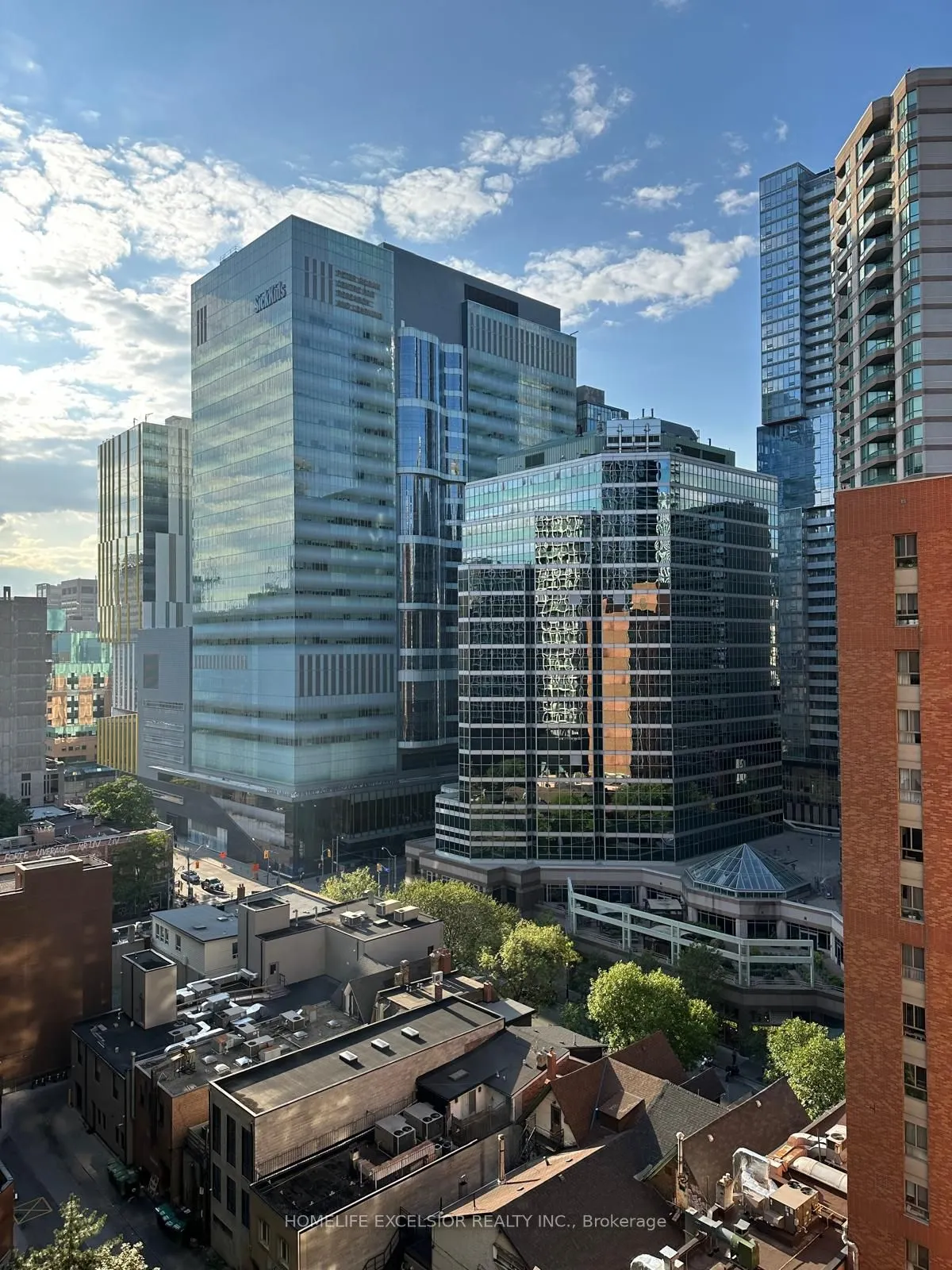 20 Edward Street, #1112