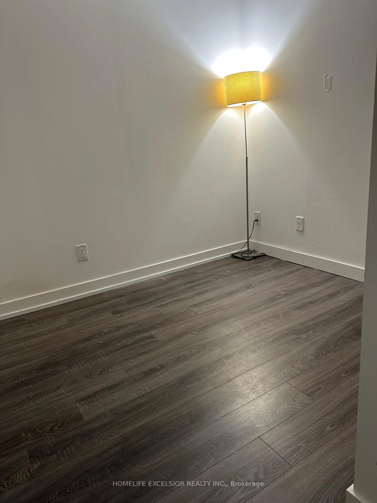 20 Edward Street, #1112