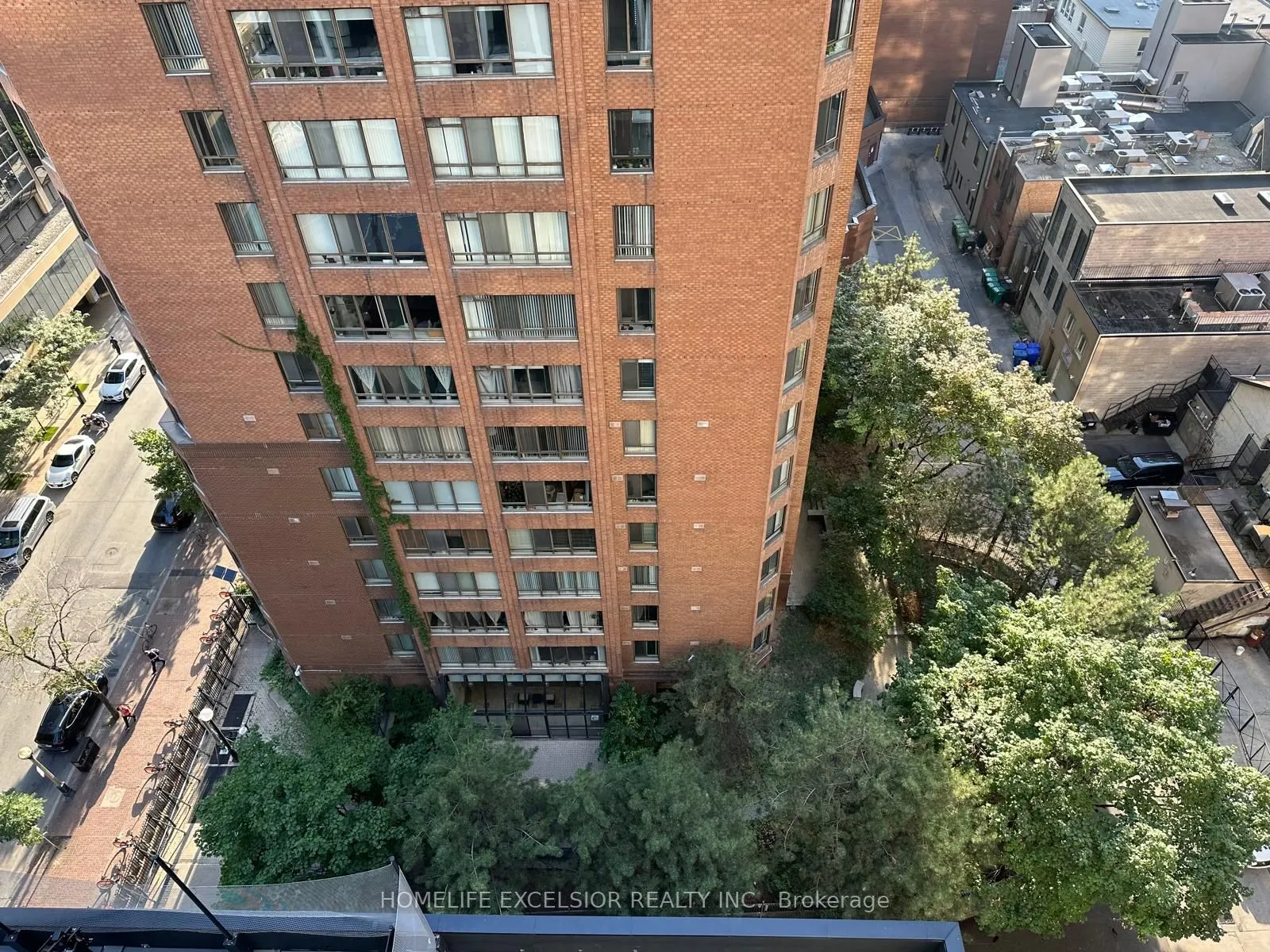 20 Edward Street, #1112