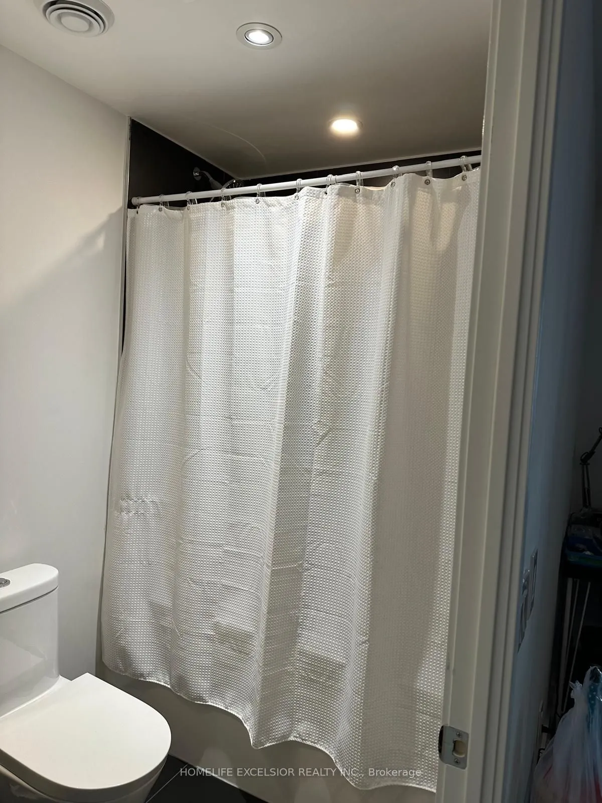 20 Edward Street, #1112