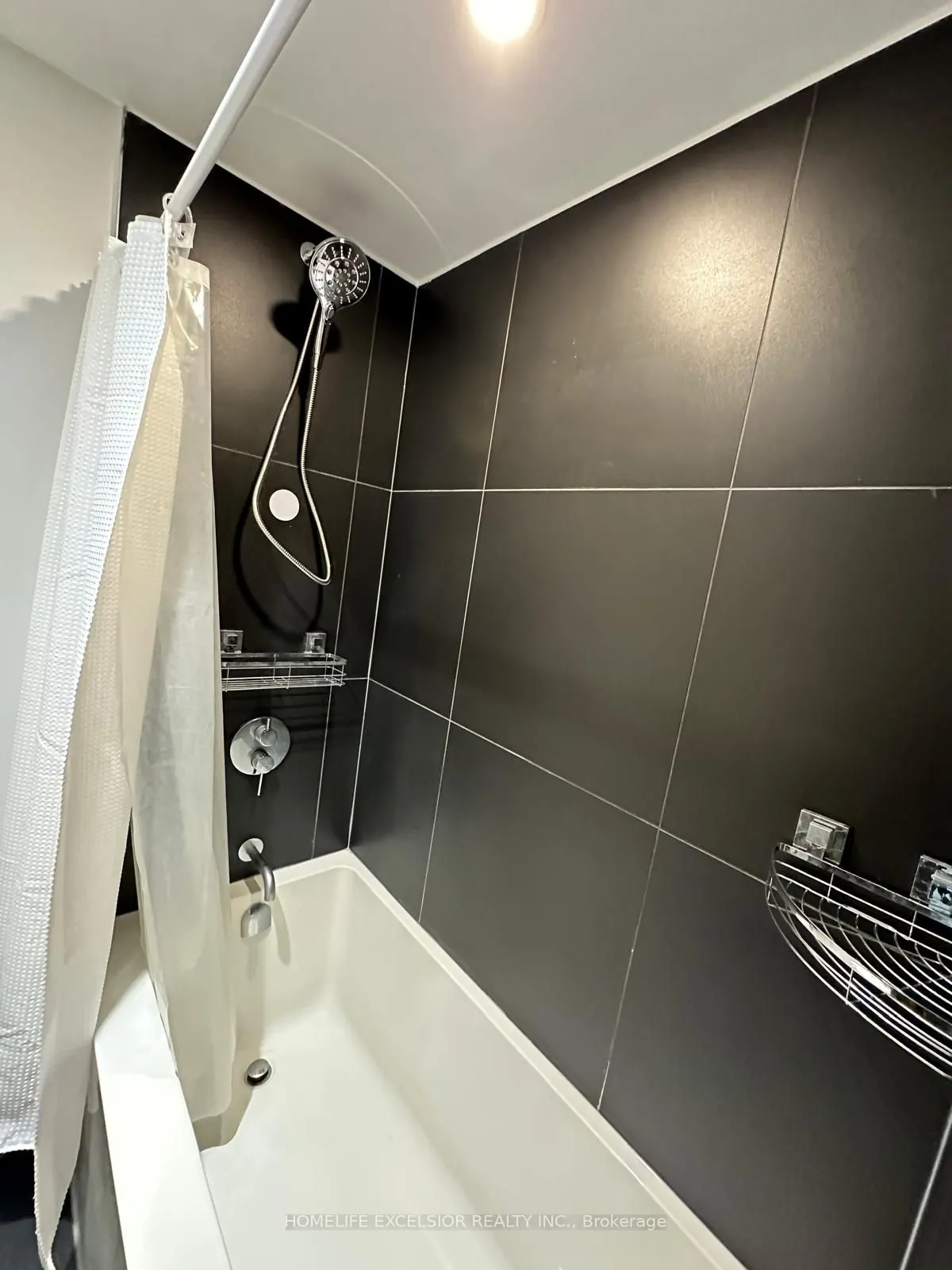 20 Edward Street, #1112