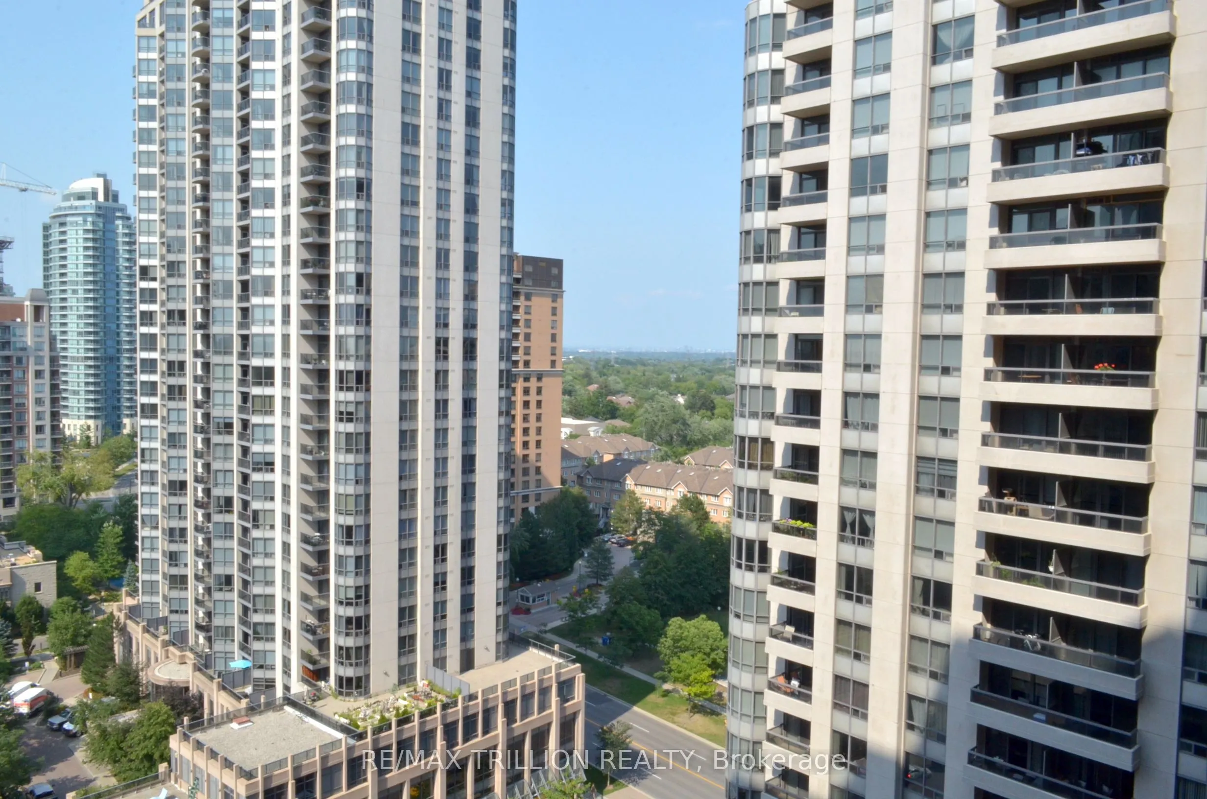 5 Northtown Way, #1611