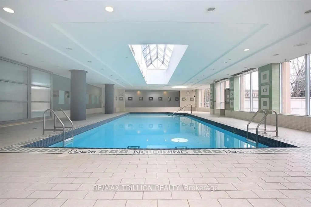 5 Northtown Way, #1611