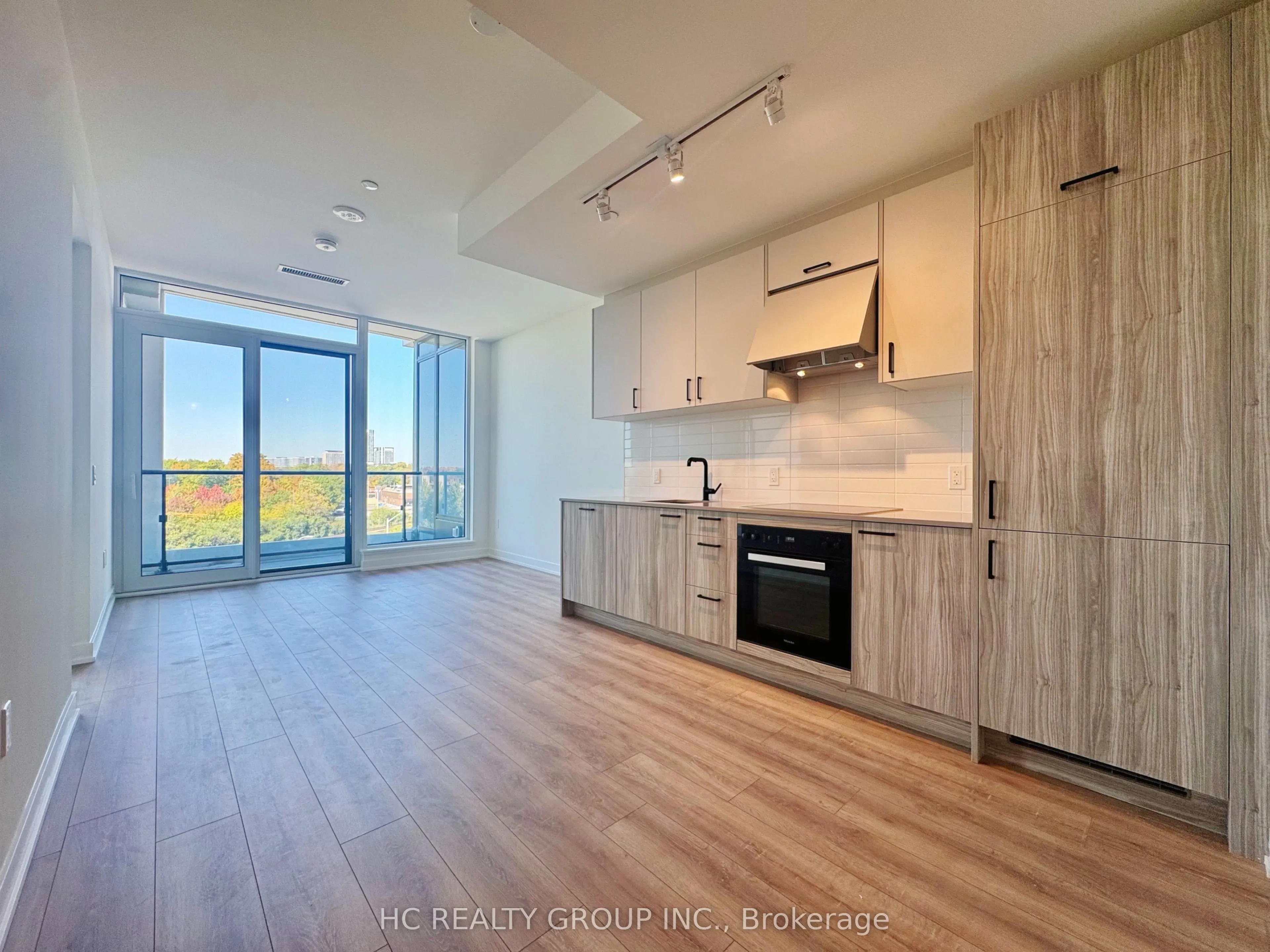 1 Kyle Lowry Road, #609