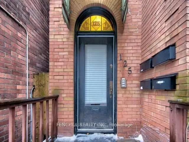 125 Maitland Street, #Main