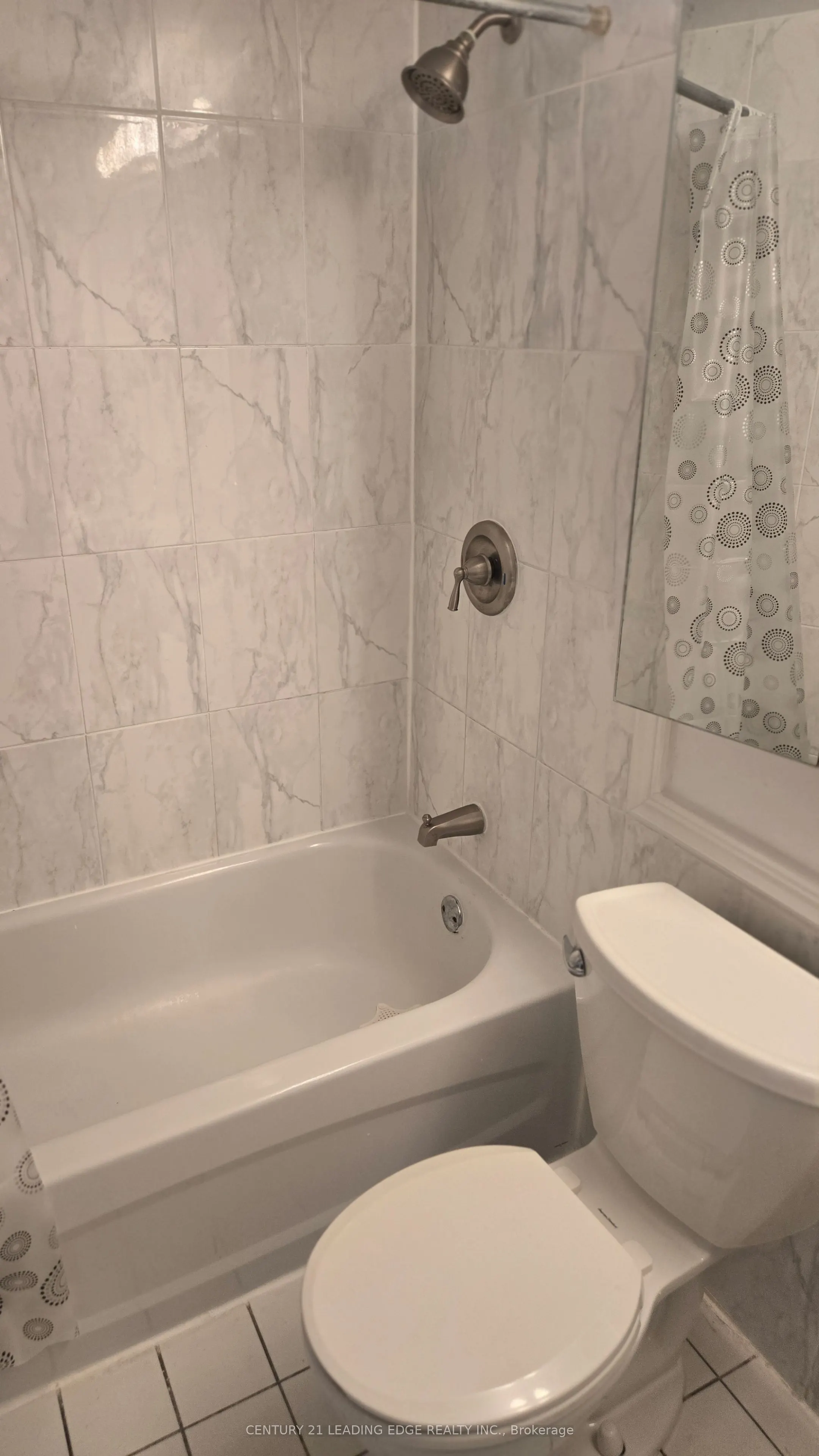 21 OVERLEA Boulevard, #508