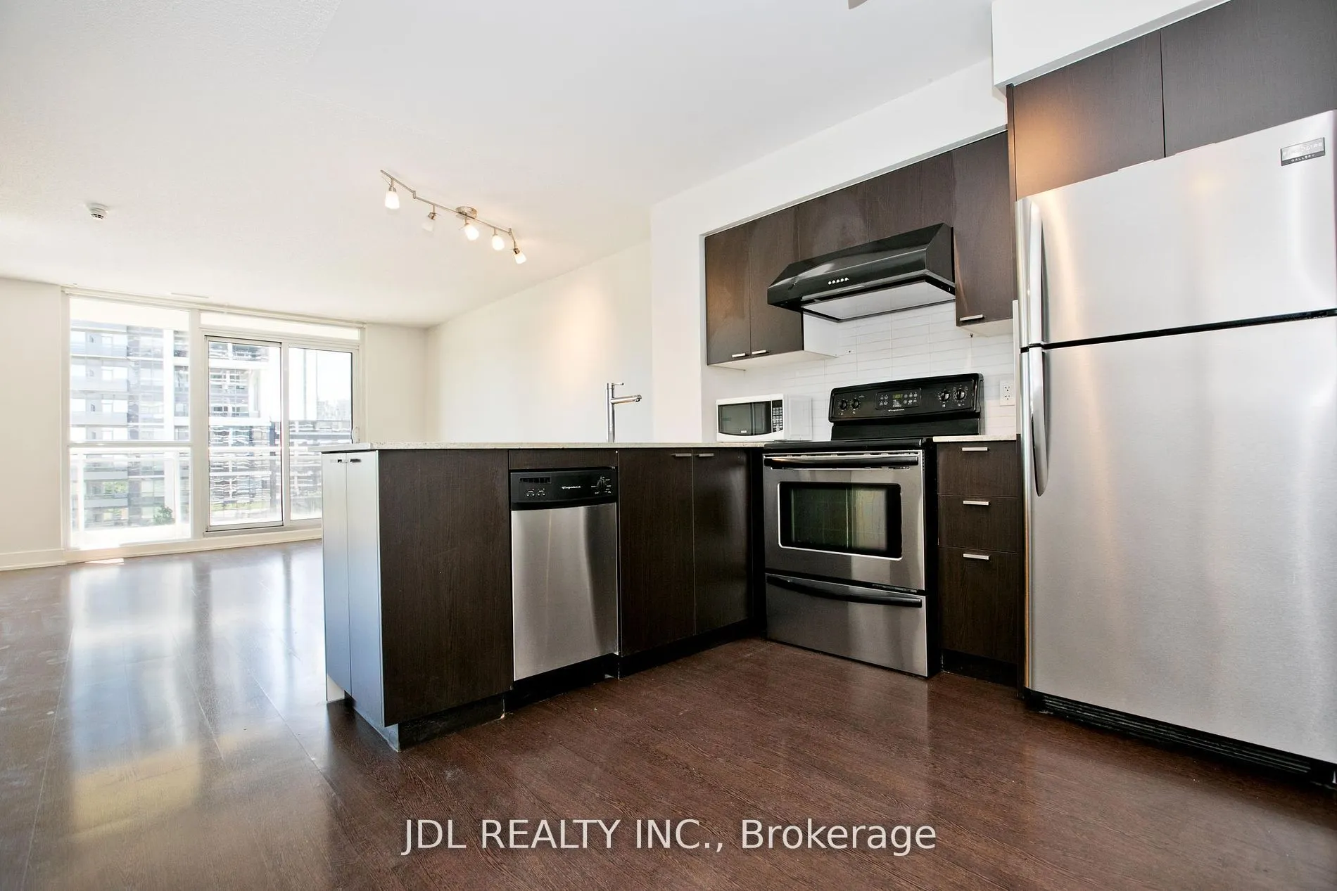 23 Sheppard Avenue E, #911