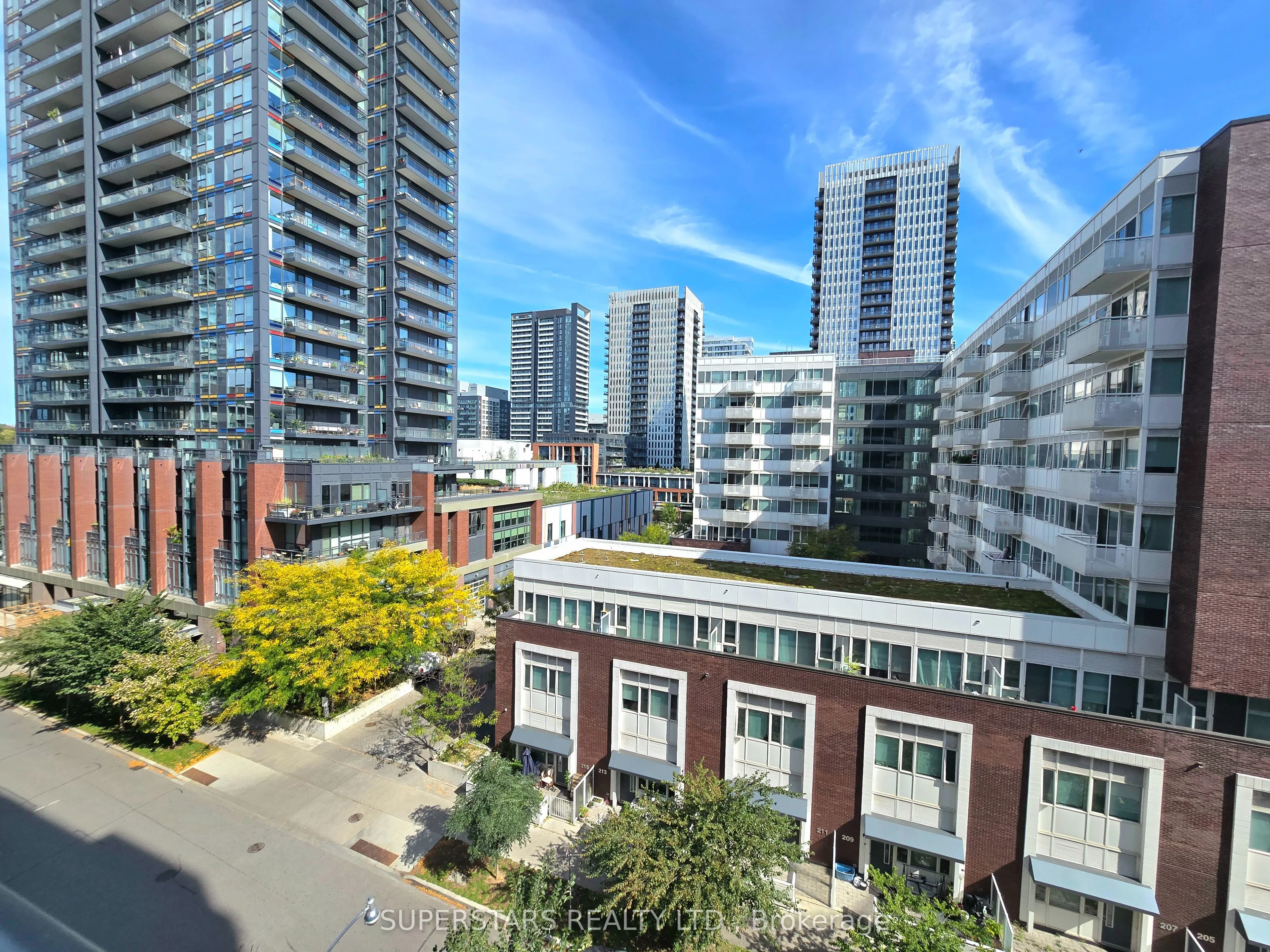 200 Sackville Street, #614