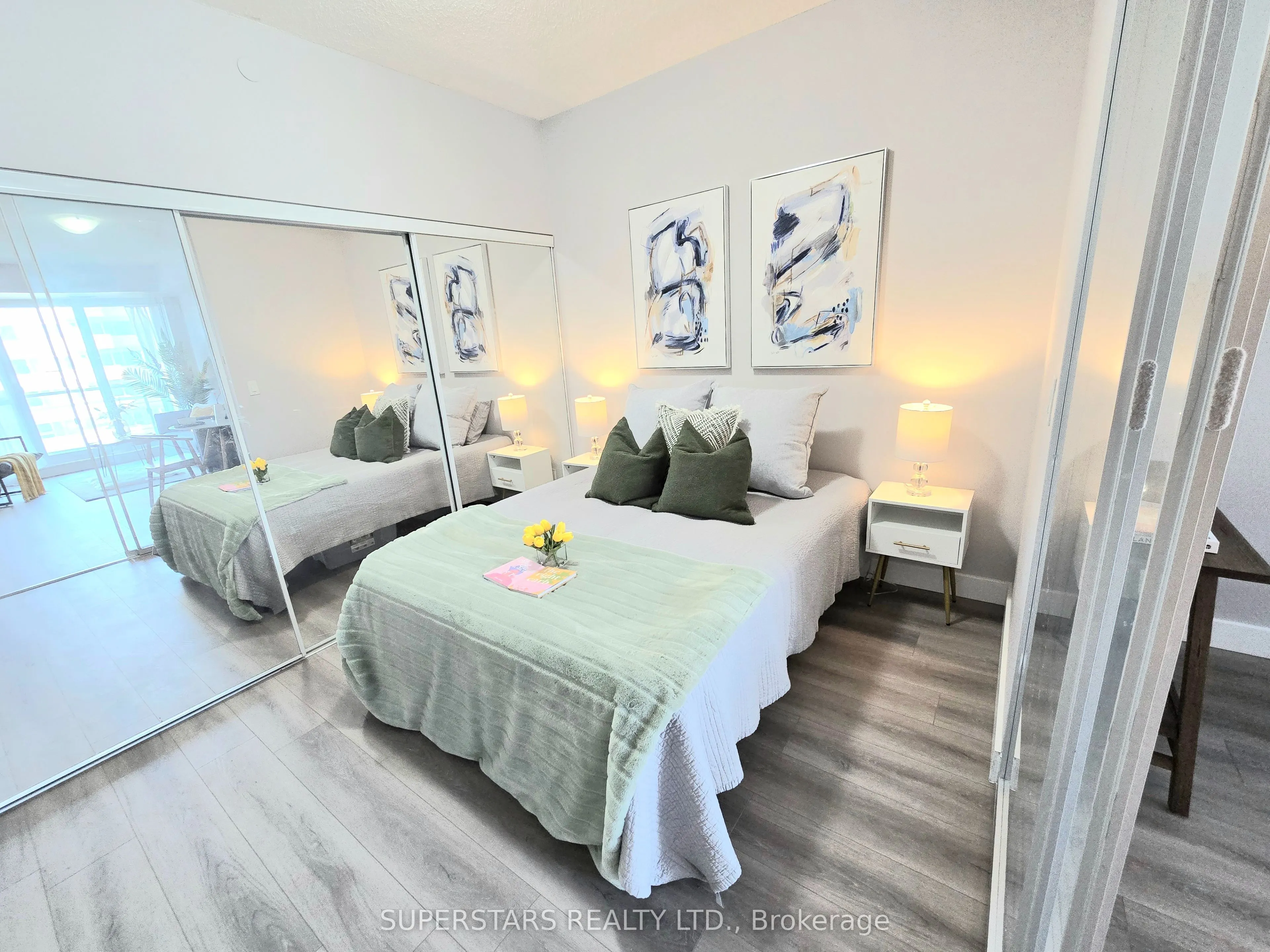 200 Sackville Street, #614