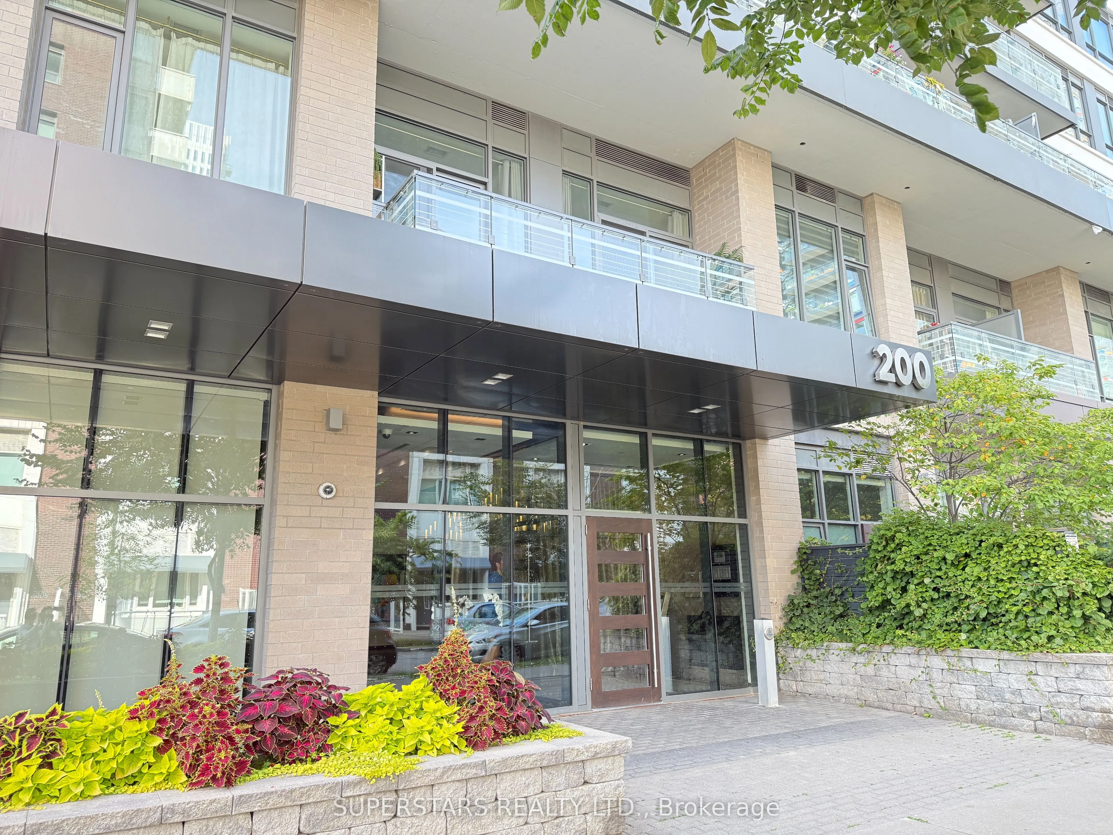 200 Sackville Street, #614