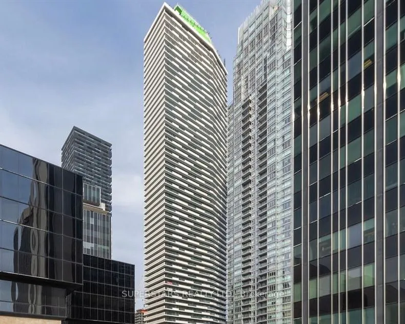 2221 Yonge Street, #1107