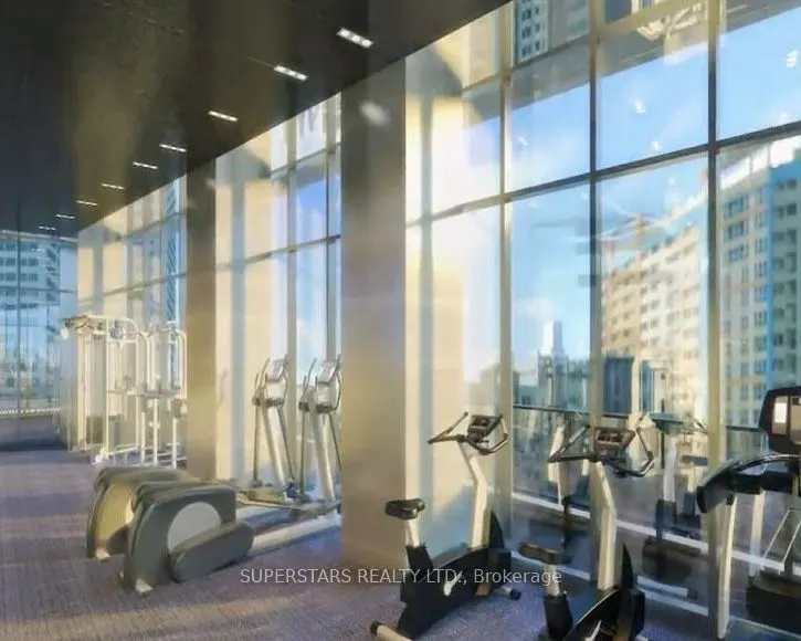 2221 Yonge Street, #1107