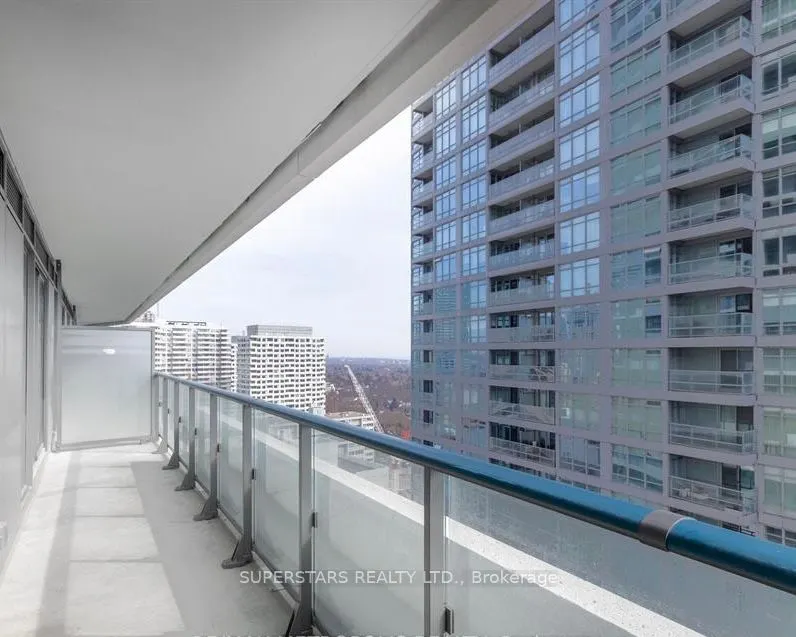 2221 Yonge Street, #1107