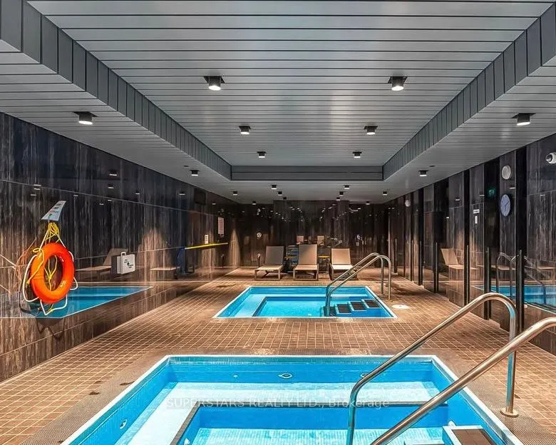 2221 Yonge Street, #1107