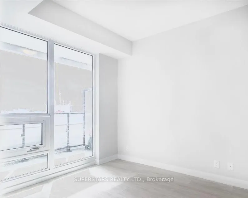 2221 Yonge Street, #1107