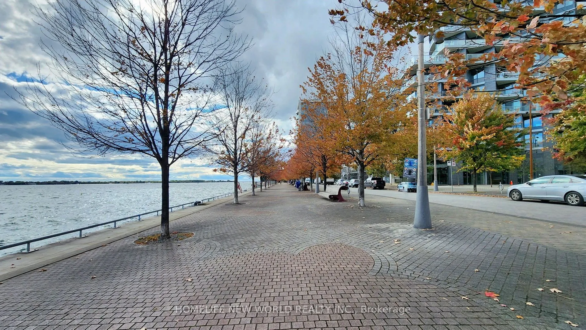 118 Merchants' Wharf, #821
