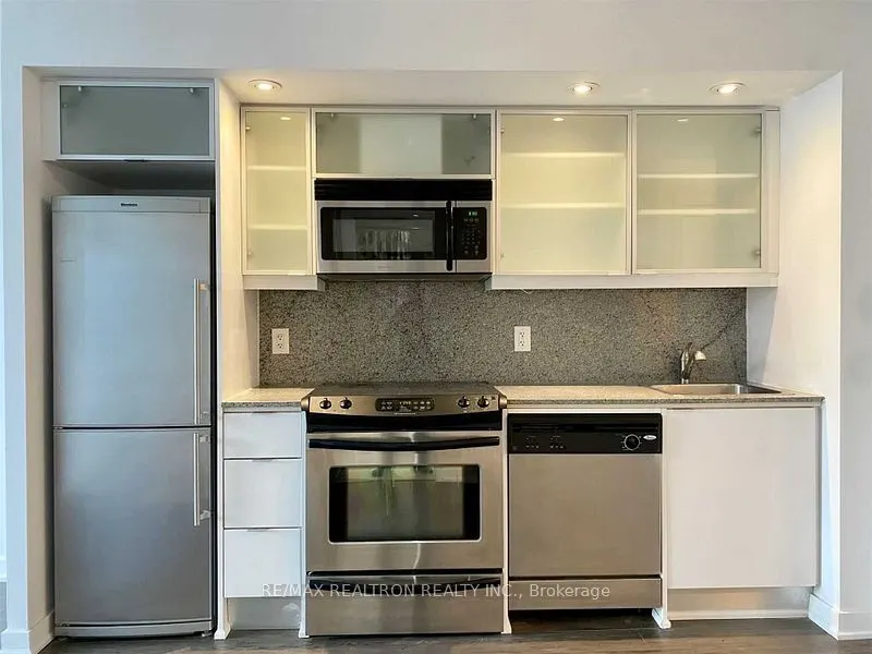 25 Telegram Mews, #4703