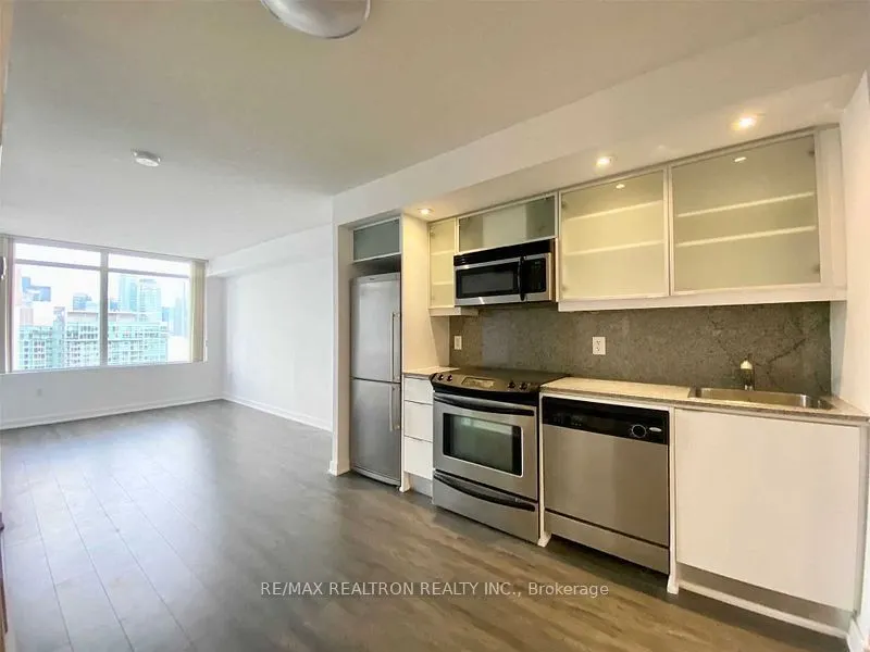 25 Telegram Mews, #4703