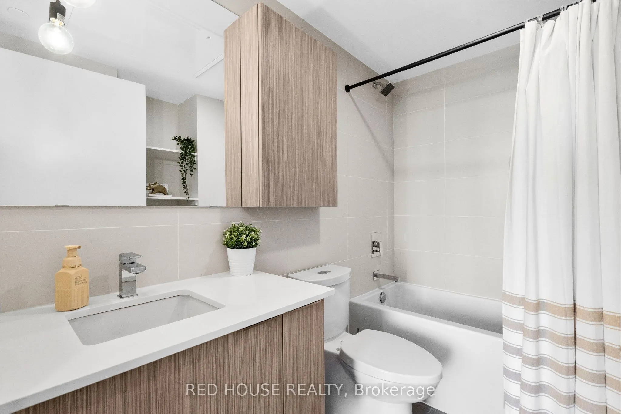 10 Deerlick Court, #1705