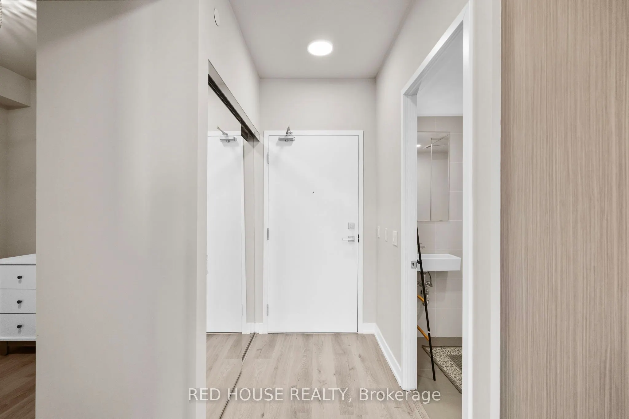 10 Deerlick Court, #1705