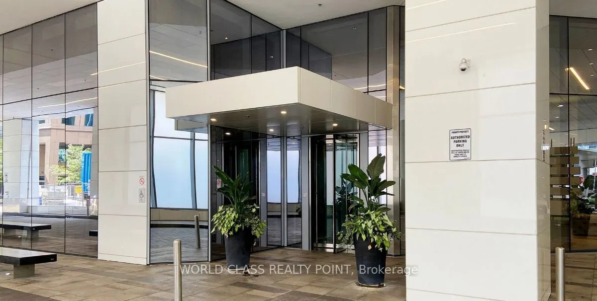 100 Harbour Street, #3711