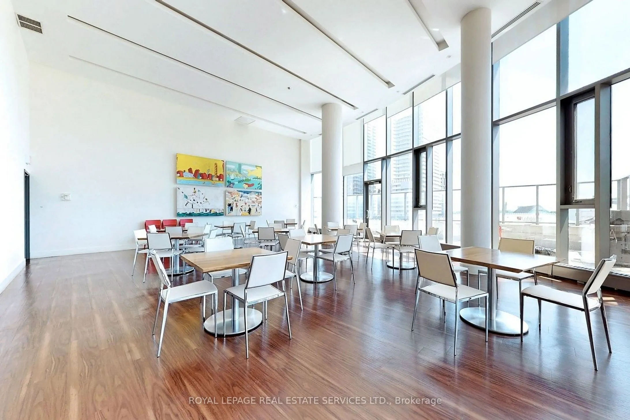 1 Market Street, #1209