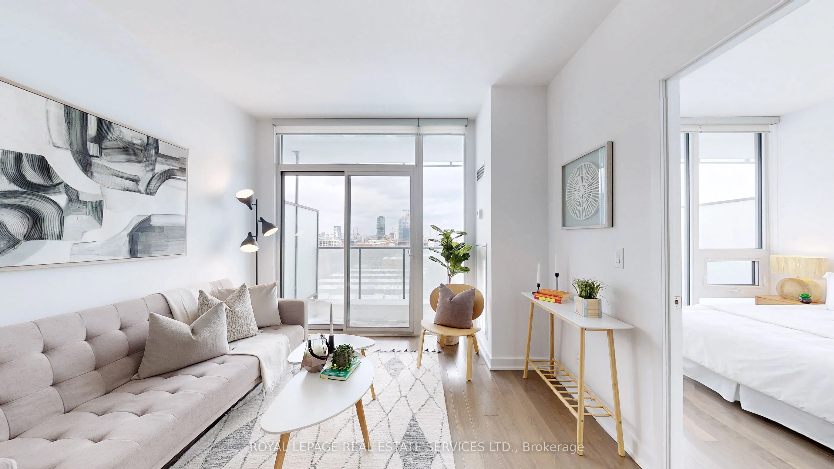 1 Market Street, #1209
