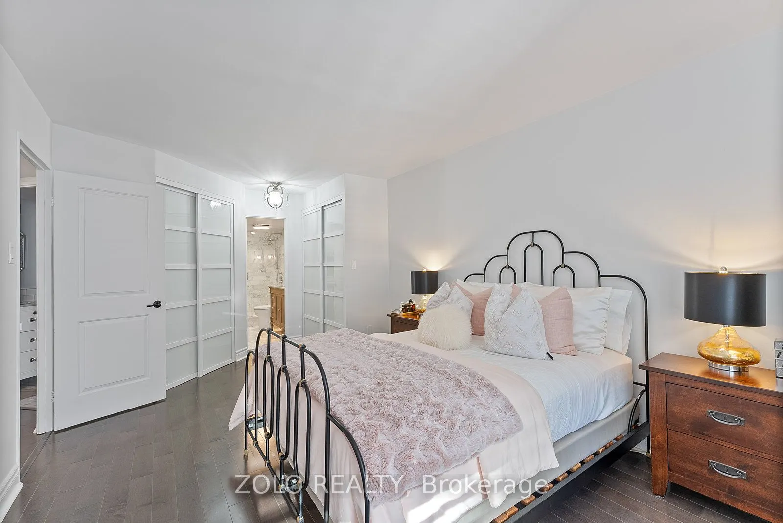 30 Holly Street, #1701