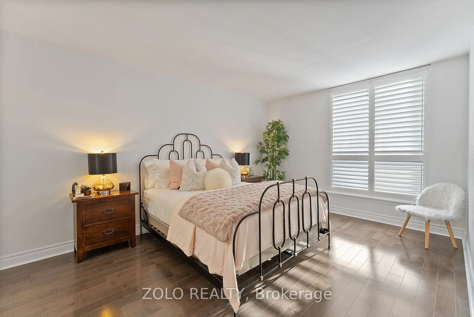 30 Holly Street, #1701