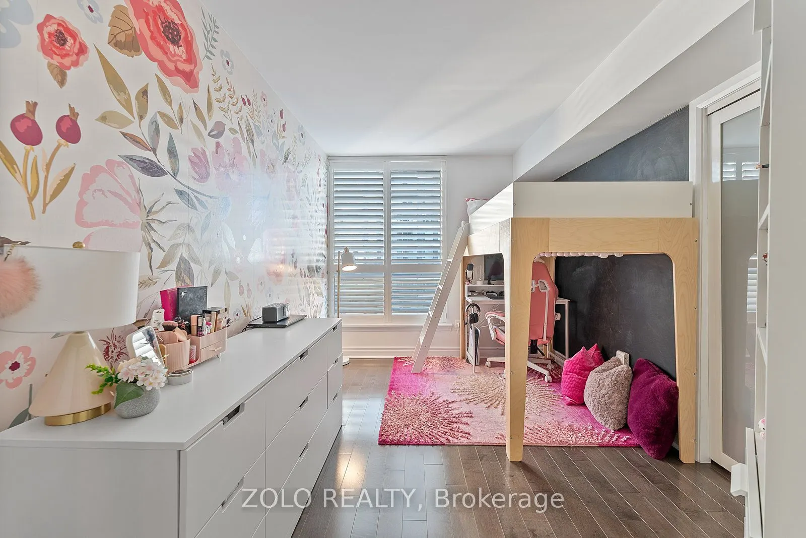 30 Holly Street, #1701