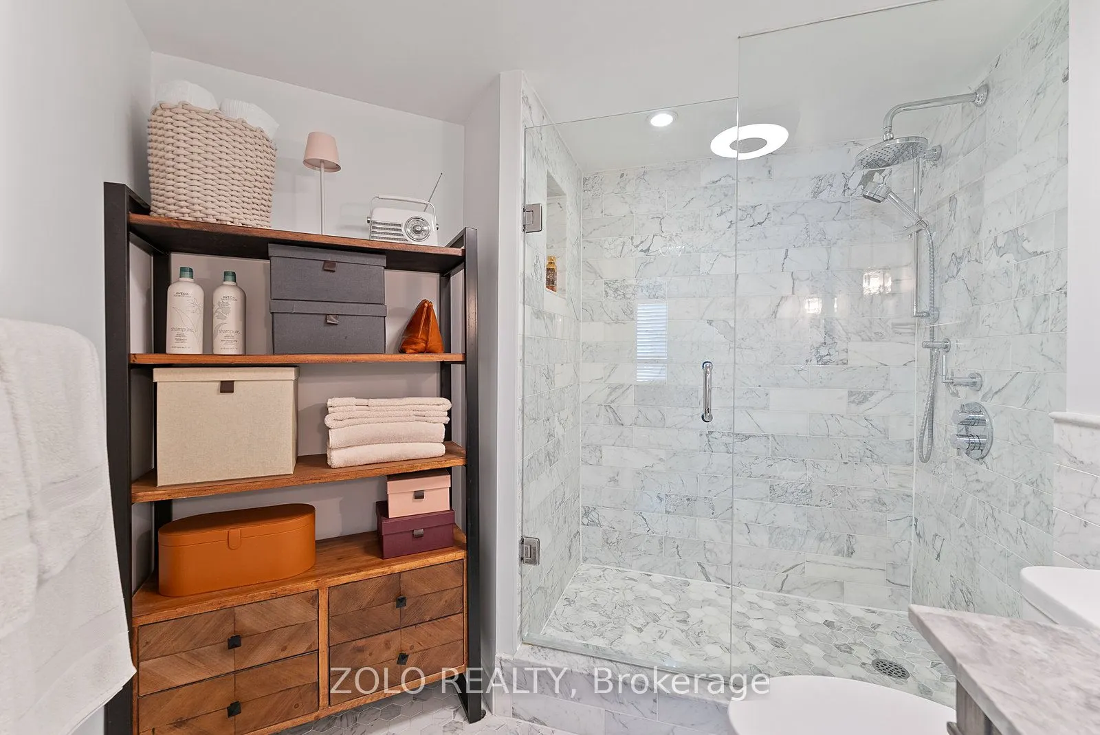 30 Holly Street, #1701