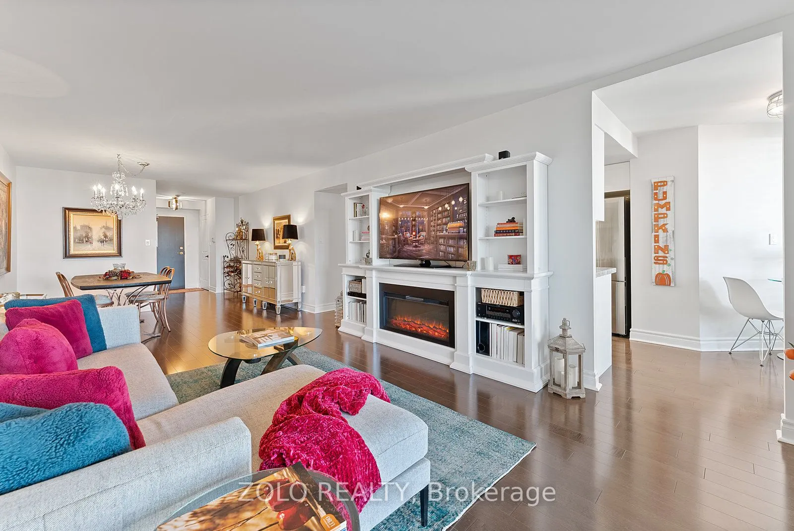30 Holly Street, #1701